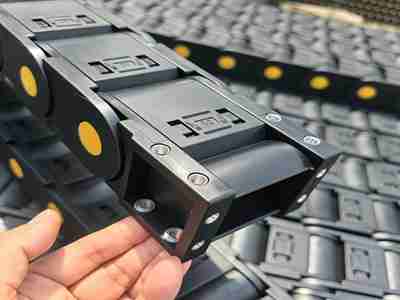 Premium Quality Nylon Cable Drag Chain Enclosed Type